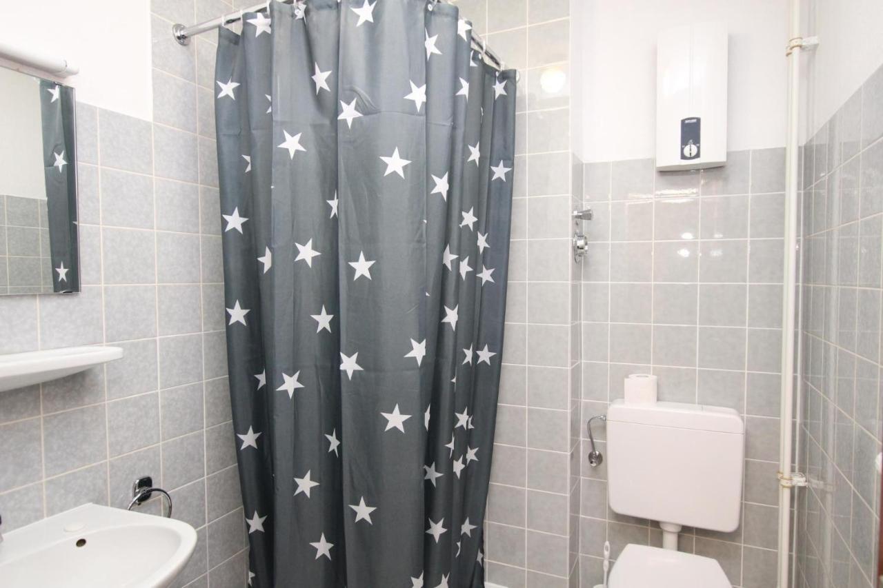 Ferienwohnung Heckermann 19 ヴェニングシュテット エクステリア 写真